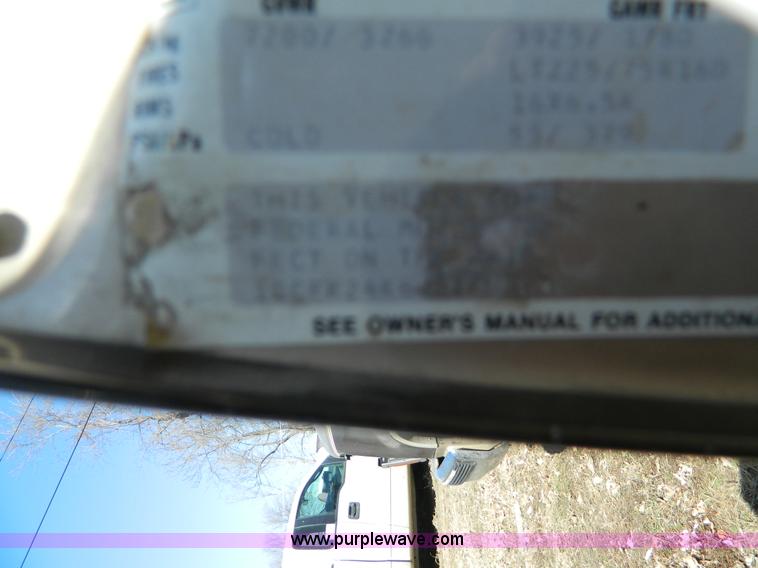 image for item D8916 1988 Chevrolet K2500 pickup truck