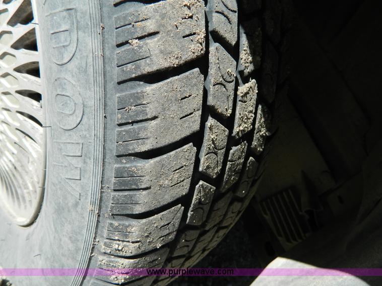 image for item D8926 1992 Cadillac DeVille