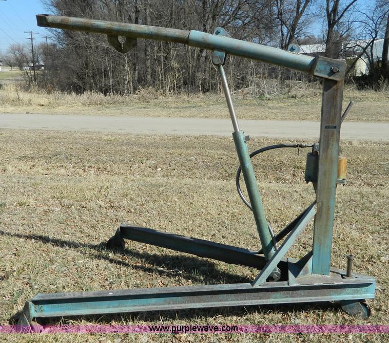 image for item E9475 Shop built cherry lift picker