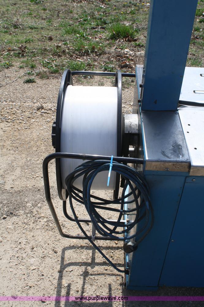 image for item L9355 Banding machine