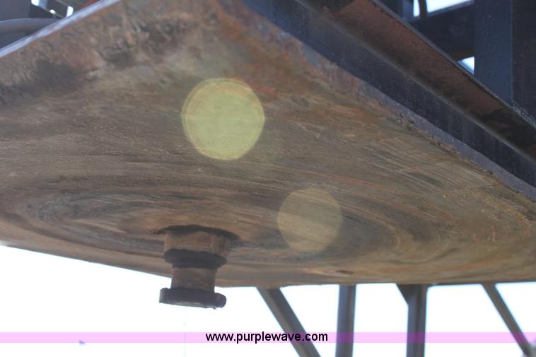 image for item L9605 1993 52' vehicle transport trailer