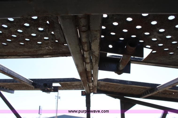 image for item L9605 1993 52' vehicle transport trailer