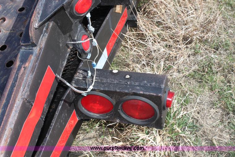 image for item L9605 1993 52' vehicle transport trailer