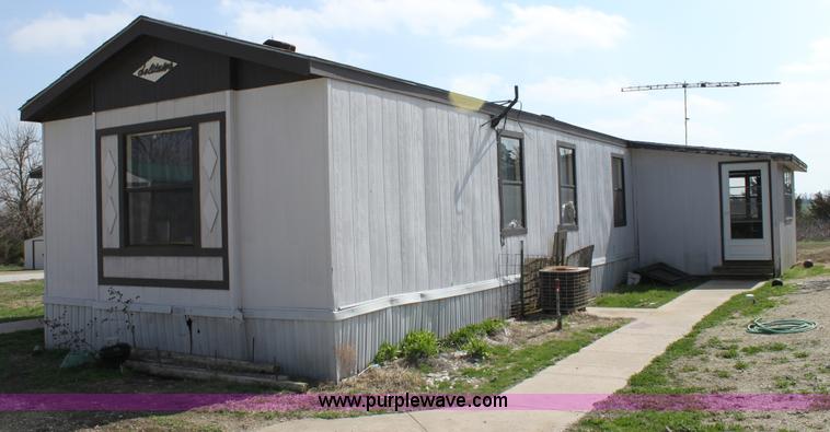 image for item L9622 1994 Solitare modular home