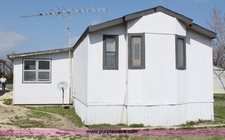image for item L9622 1994 Solitare modular home