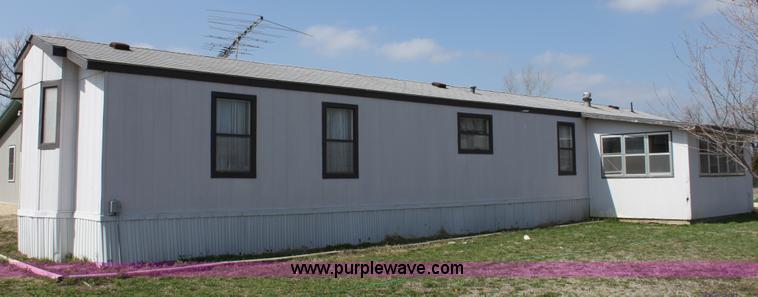 image for item L9622 1994 Solitare modular home