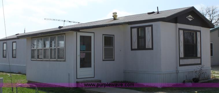 image for item L9622 1994 Solitare modular home