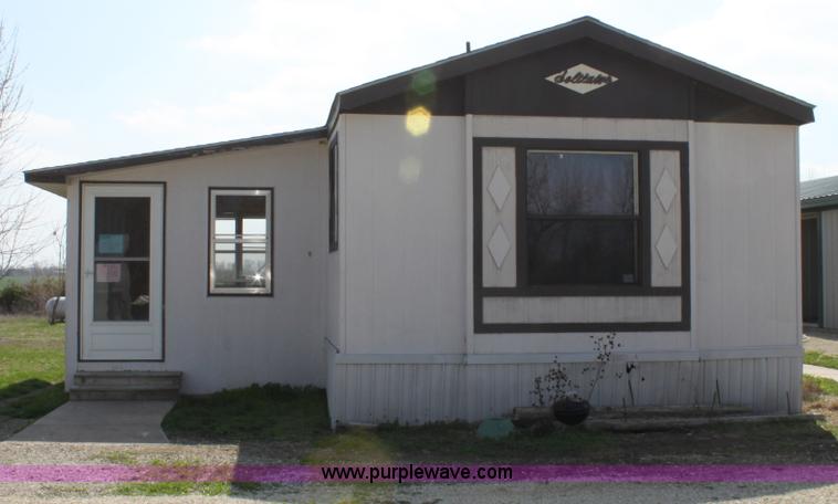 image for item L9622 1994 Solitare modular home