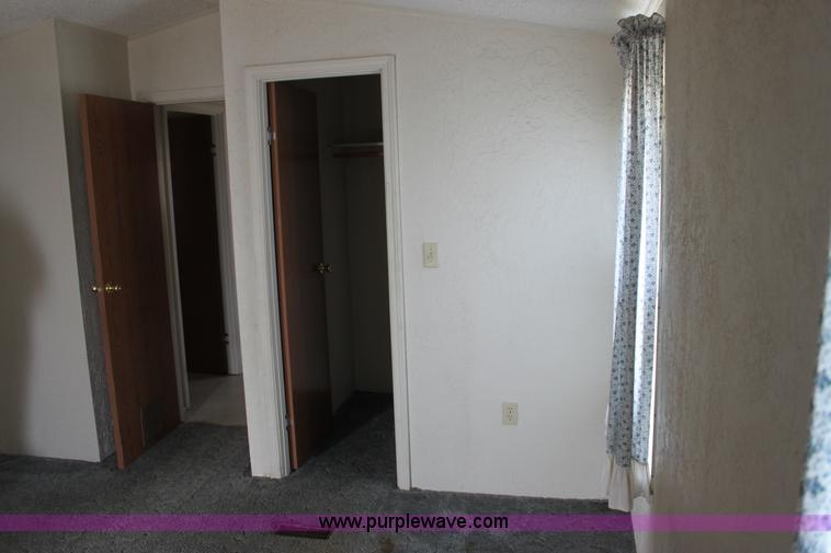 image for item L9622 1994 Solitare modular home