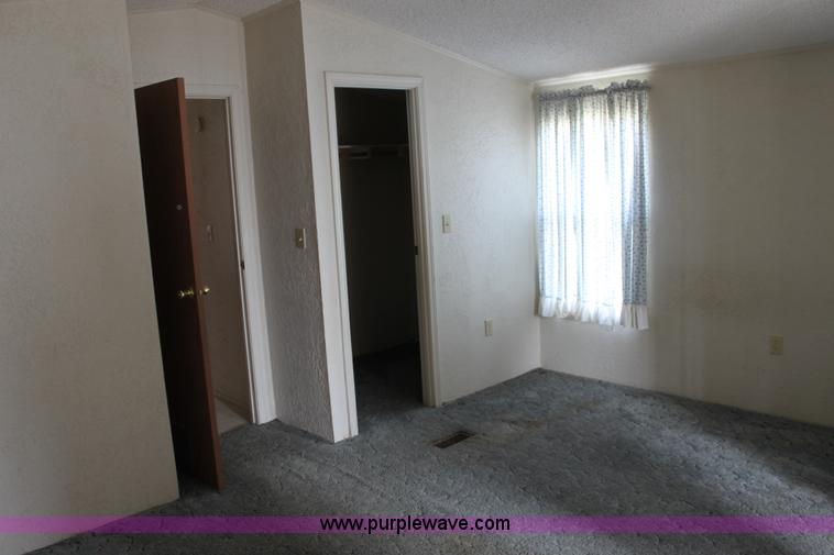 image for item L9622 1994 Solitare modular home