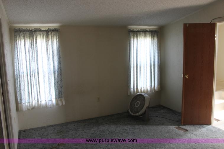 image for item L9622 1994 Solitare modular home