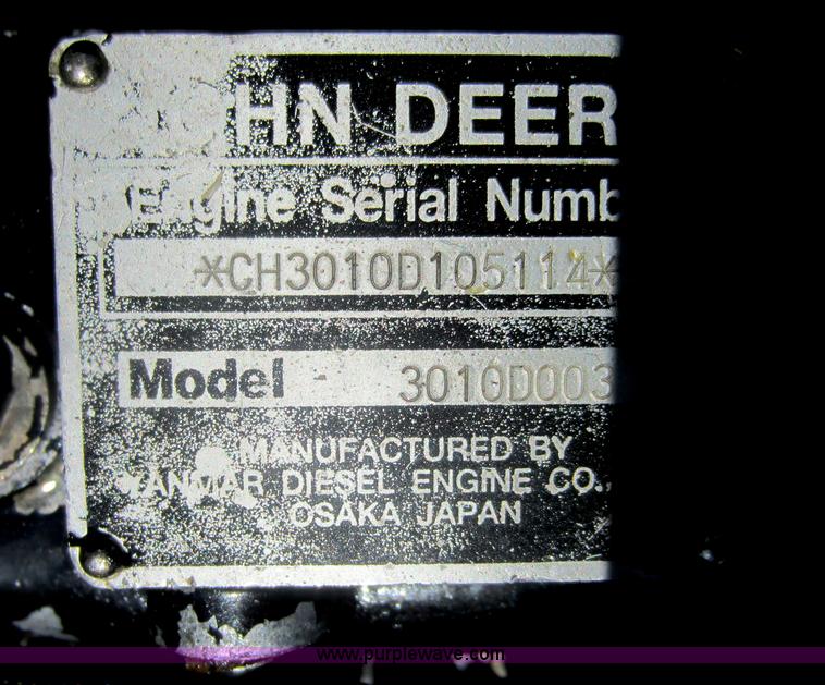 image for item V9034 2004 John Deere 1435 Series II lawn mower