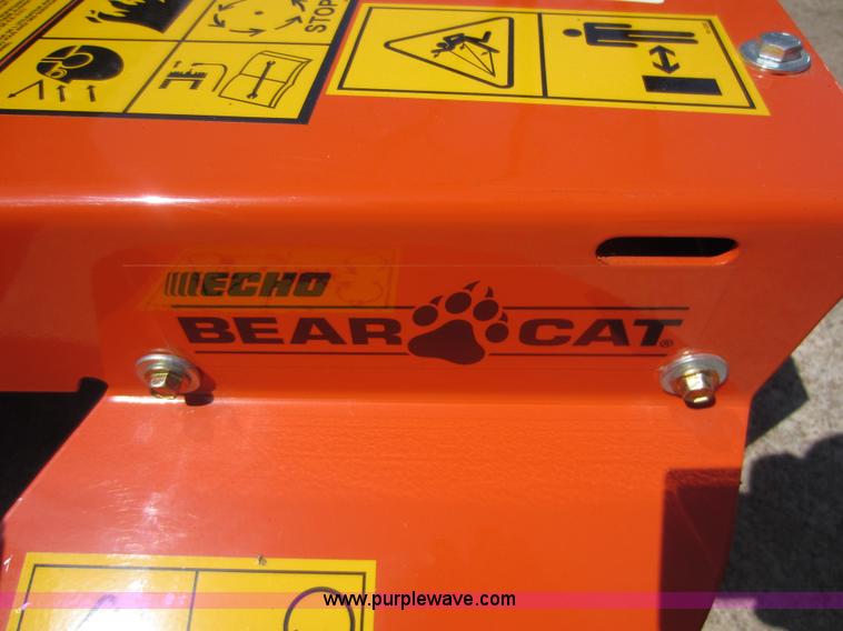 image for item V9036 2009 Echo Bearcat 76065 string trimmer