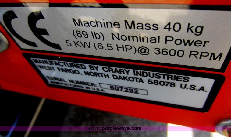 image for item V9036 2009 Echo Bearcat 76065 string trimmer