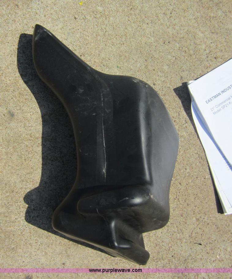 image for item V9037 2009 Eastman SP21-K commercial walk behind mower