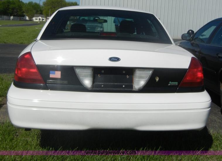 image for item C4318 2009 Ford Crown Victoria Police Interceptor
