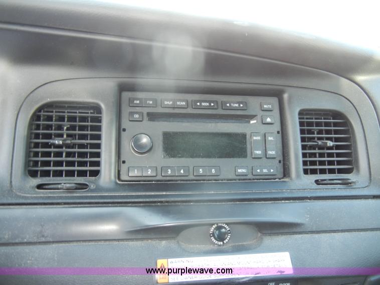 image for item C4318 2009 Ford Crown Victoria Police Interceptor