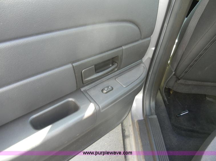 image for item C4319 2006 Ford Crown Victoria Police Interceptor