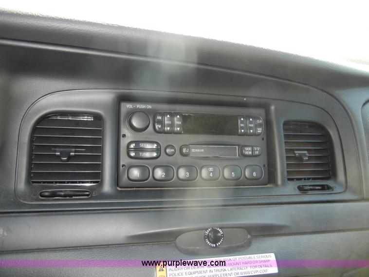 image for item C4319 2006 Ford Crown Victoria Police Interceptor