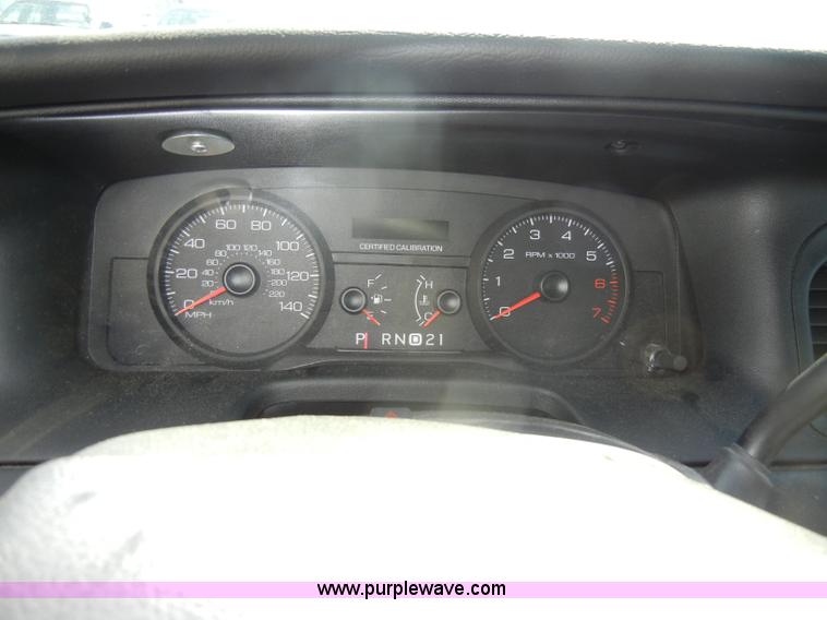 image for item C4319 2006 Ford Crown Victoria Police Interceptor