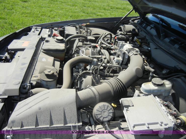 image for item C4319 2006 Ford Crown Victoria Police Interceptor