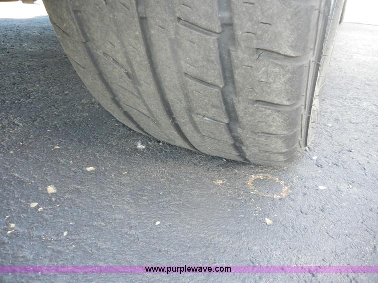 image for item C4319 2006 Ford Crown Victoria Police Interceptor