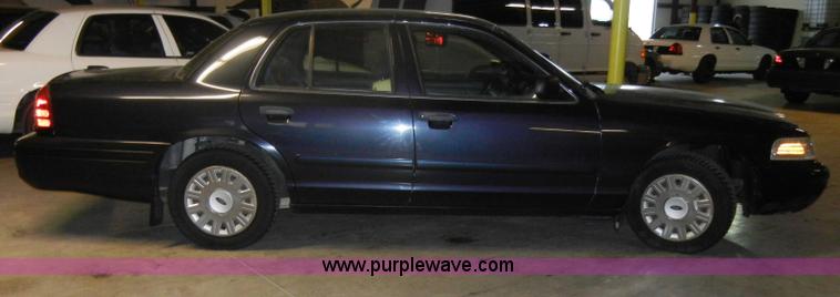 image for item C4383 2003 Ford Crown Victoria Police Interceptor