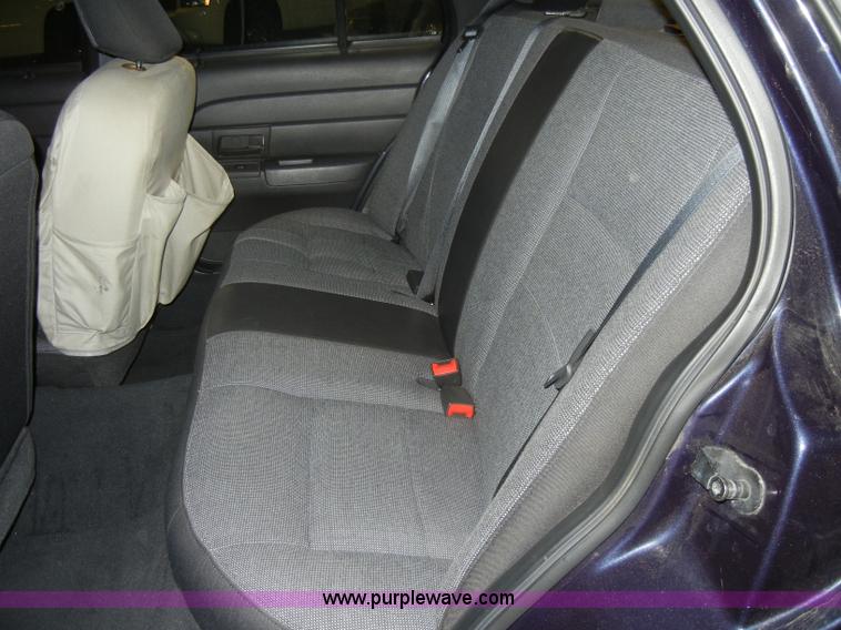 image for item C4383 2003 Ford Crown Victoria Police Interceptor