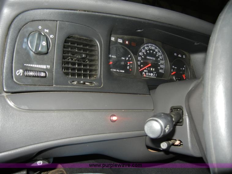 image for item C4383 2003 Ford Crown Victoria Police Interceptor