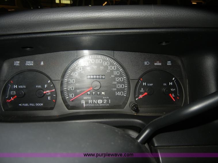 image for item C4383 2003 Ford Crown Victoria Police Interceptor