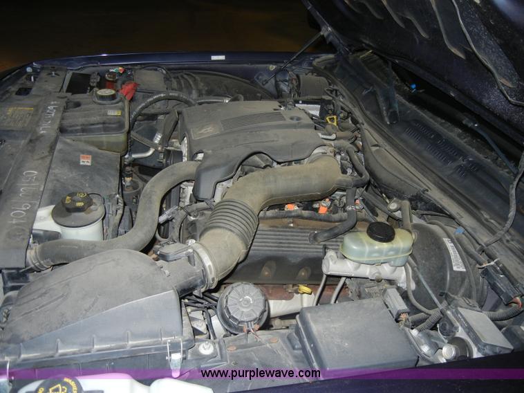 image for item C4383 2003 Ford Crown Victoria Police Interceptor