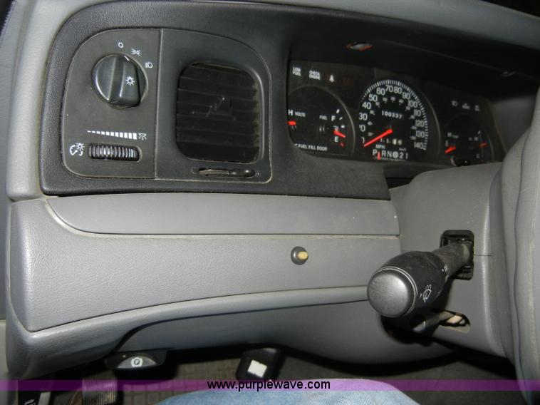image for item C4385 2003 Ford Crown Victoria Police Interceptor