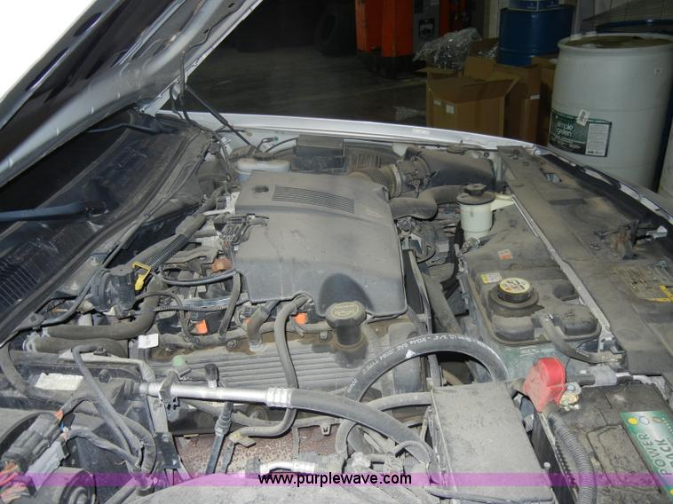 image for item C4385 2003 Ford Crown Victoria Police Interceptor