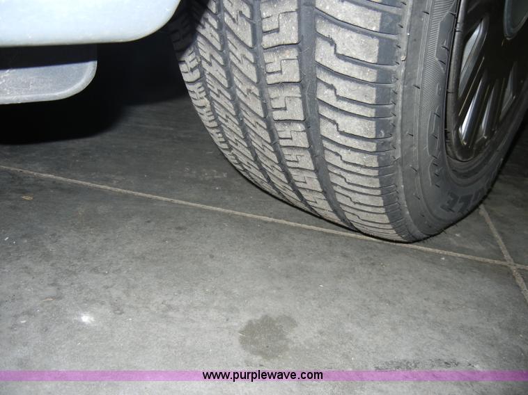 image for item C4385 2003 Ford Crown Victoria Police Interceptor