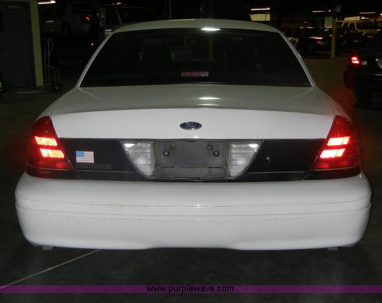 image for item C4386 2006 Ford Crown Victoria Police Interceptor