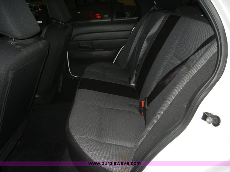 image for item C4386 2006 Ford Crown Victoria Police Interceptor