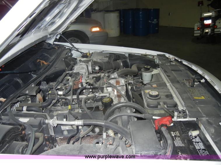 image for item C4386 2006 Ford Crown Victoria Police Interceptor