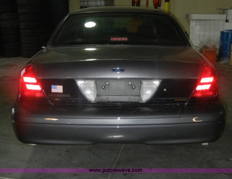 image for item C4388 2007 Ford Crown Victoria Police Interceptor