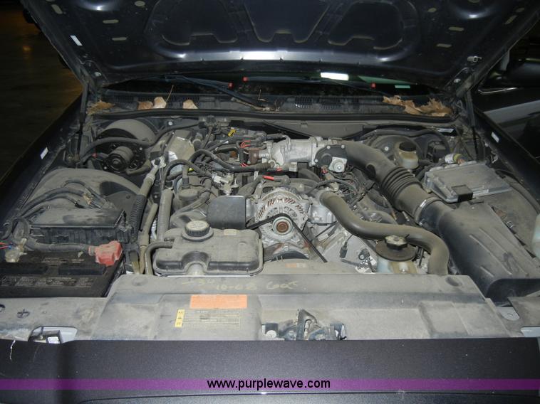image for item C4388 2007 Ford Crown Victoria Police Interceptor