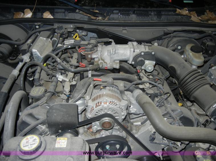 image for item C4388 2007 Ford Crown Victoria Police Interceptor