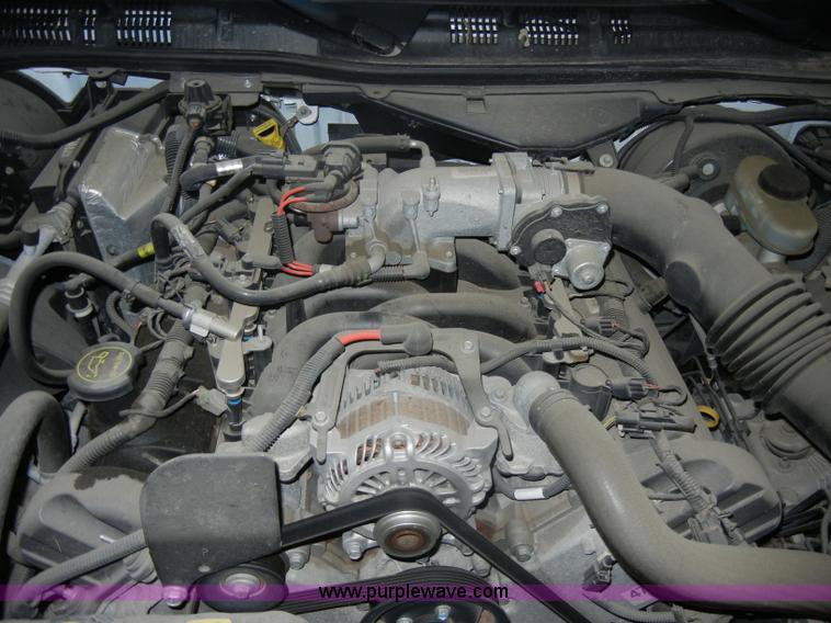 image for item C4390 2006 Ford Crown Victoria Police Interceptor