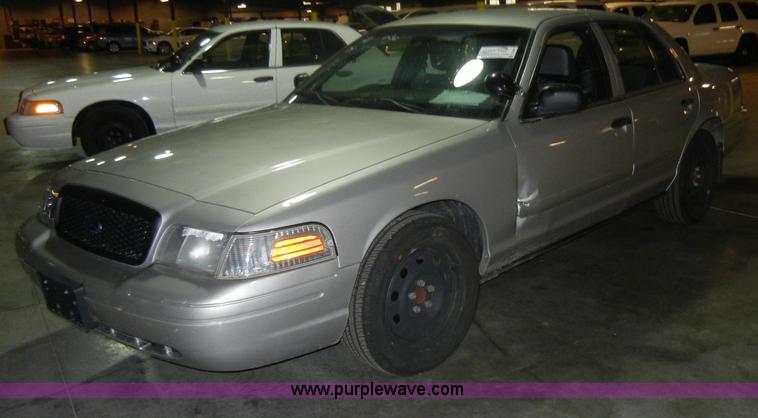 image for item C4391 2008 Ford Crown Victoria Police Interceptor