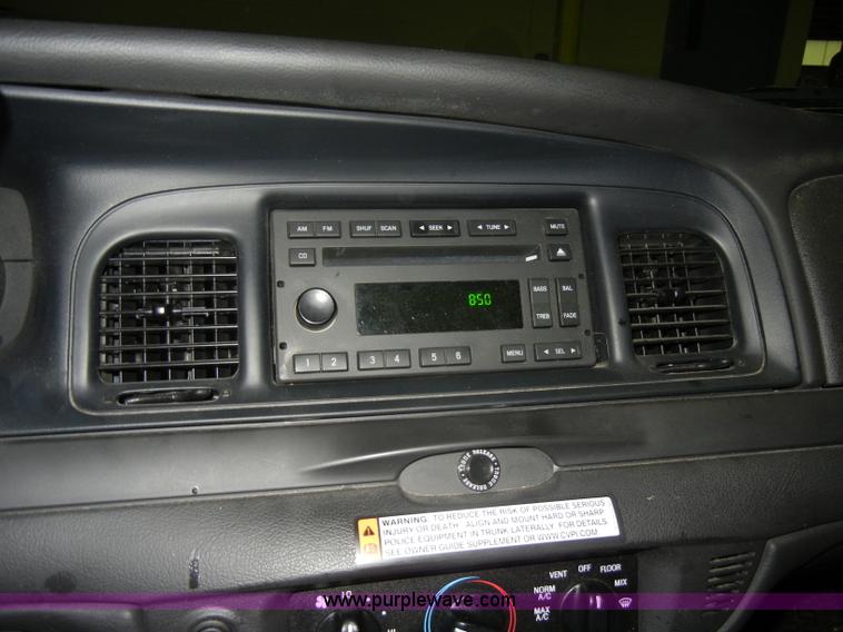 image for item C4391 2008 Ford Crown Victoria Police Interceptor