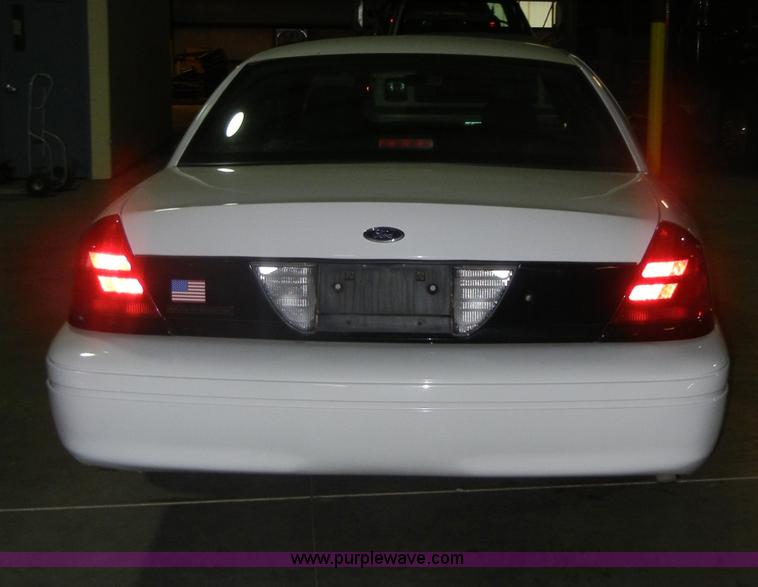 image for item C4392 2008 Ford Crown Victoria Police Interceptor