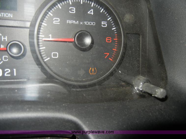 image for item C4392 2008 Ford Crown Victoria Police Interceptor