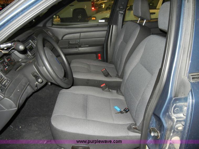 image for item C4394 2008 Ford Crown Victoria Police Interceptor