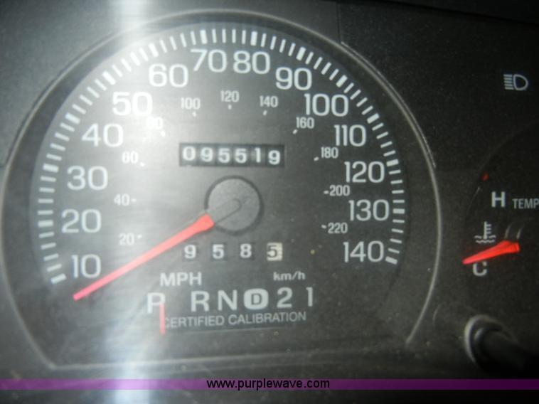 image for item C4404 2003 Ford Crown Victoria Police Interceptor