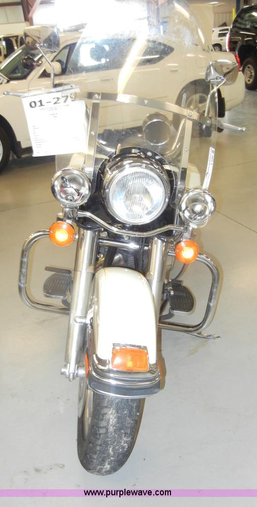 image for item S9389 2001 Harley-Davidson FLHPI Road King Police motorcycle