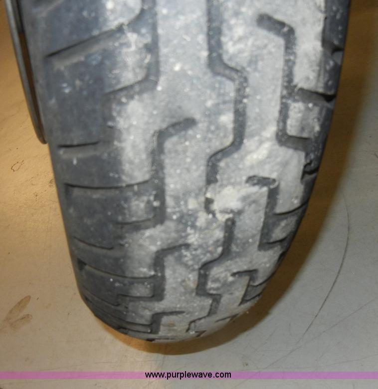 image for item S9390 2001 Harley-Davidson FLHPI Road King Police motorcycle