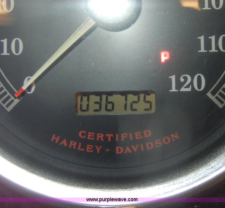 image for item S9390 2001 Harley-Davidson FLHPI Road King Police motorcycle